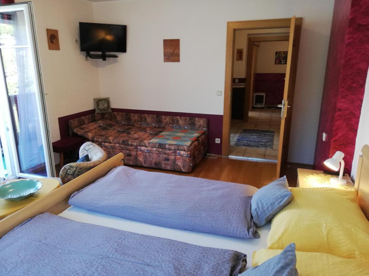 Haus Friedburg Apartment เวลเดน อัม เวิร์ทเทอร์ซี ภายนอก รูปภาพ