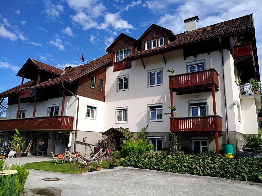 Haus Friedburg Apartment เวลเดน อัม เวิร์ทเทอร์ซี ภายนอก รูปภาพ